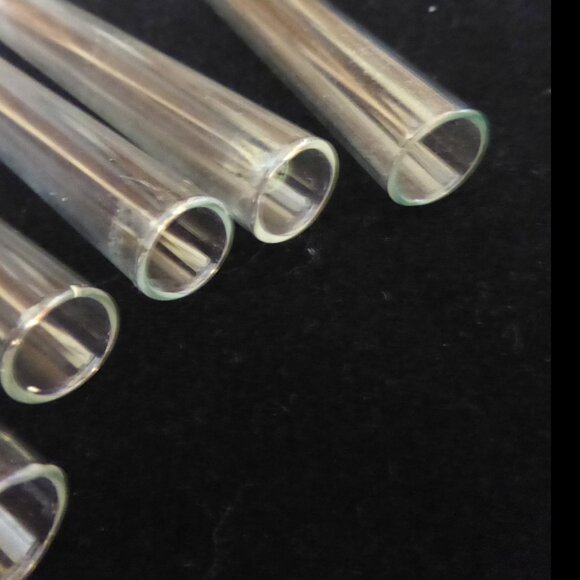 VINTAGE 4” LOT OF 53 MEDICAL SCIENCE LAB PYREX GLASS TEST TUBES ODDITY - Picture 3 of 11